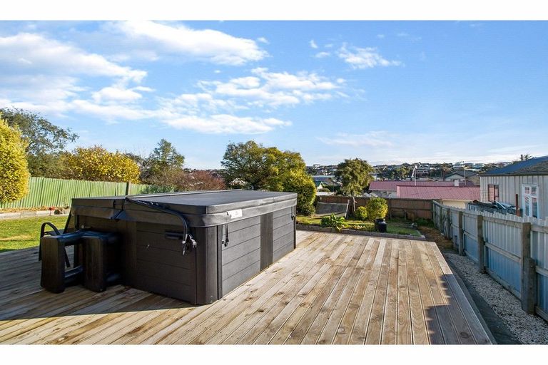 Photo of property in 7 Ashbury Avenue, Waimataitai, Timaru, 7910