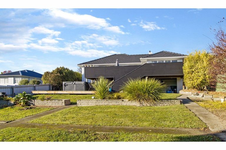 Photo of property in 7 Ashbury Avenue, Waimataitai, Timaru, 7910
