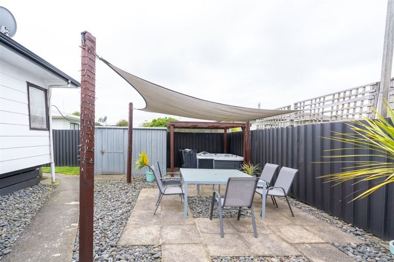 Photo of property in 12a Pringle Place, Nawton, Hamilton, 3200