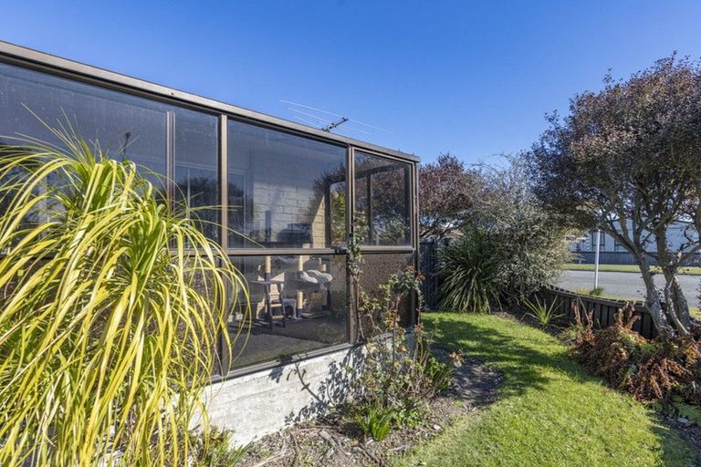 Photo of property in 1/2 Bayswater Crescent, Bromley, Christchurch, 8062