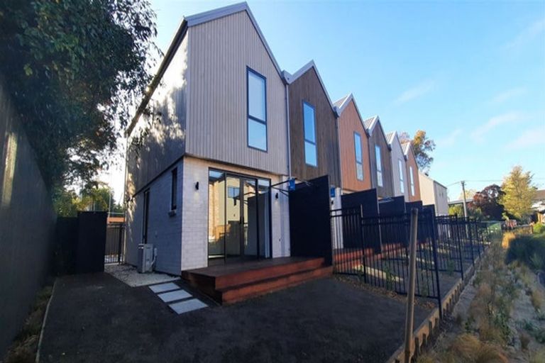 Photo of property in 3/37 Webb Street, St Albans, Christchurch, 8014