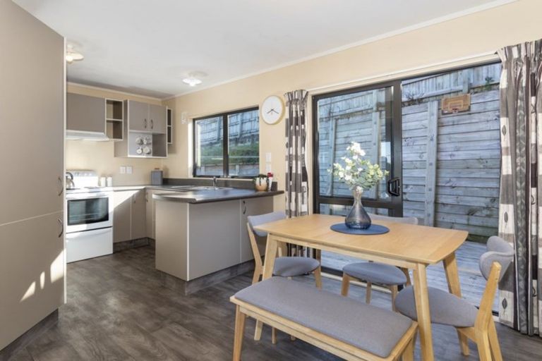 Photo of property in 19 Osprey Drive, Welcome Bay, Tauranga, 3112