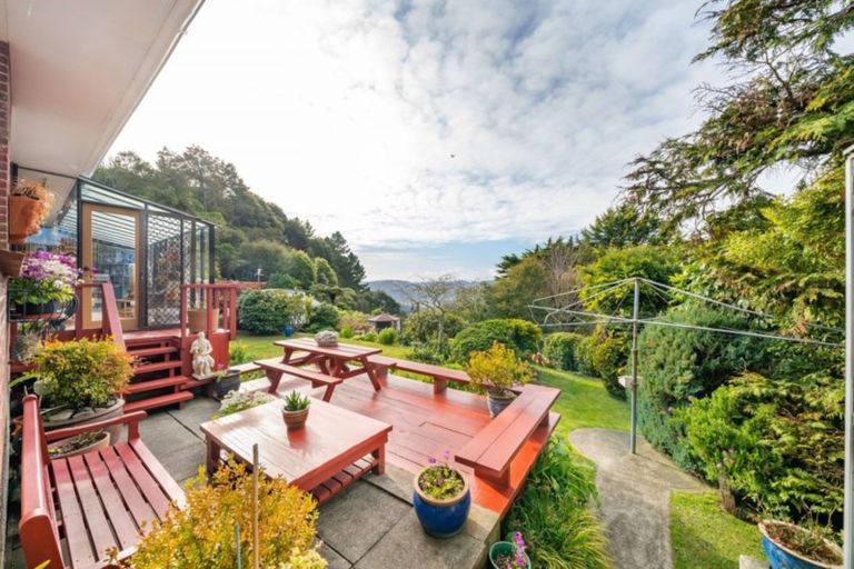 Photo of property in 10 Avro Road, Blue Mountains, Upper Hutt, 5371