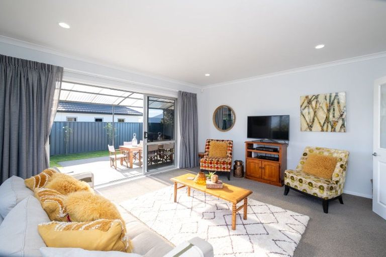 Photo of property in 79 Russell Robertson Drive, Havelock North, 4130