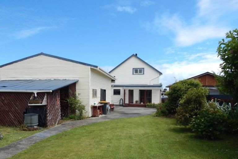 Photo of property in 84 Fitzherbert Street, Hokitika, 7810