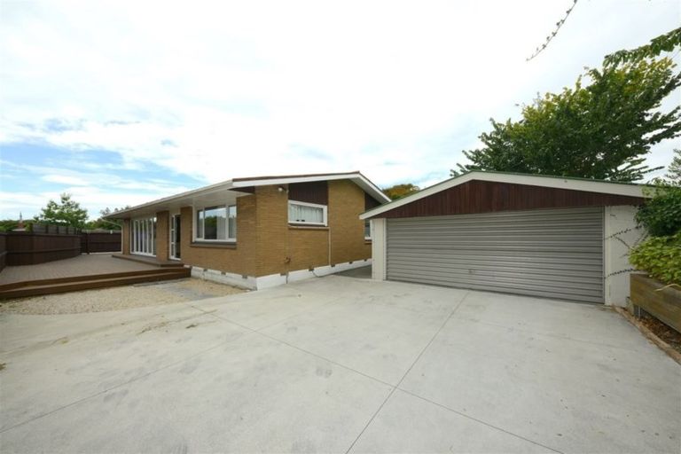 Photo of property in 185 Wairakei Road, Bryndwr, Christchurch, 8053