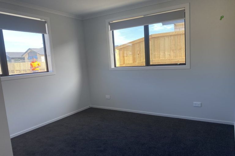 Photo of property in 41 Waruhia Crescent, Rototuna North, 3281