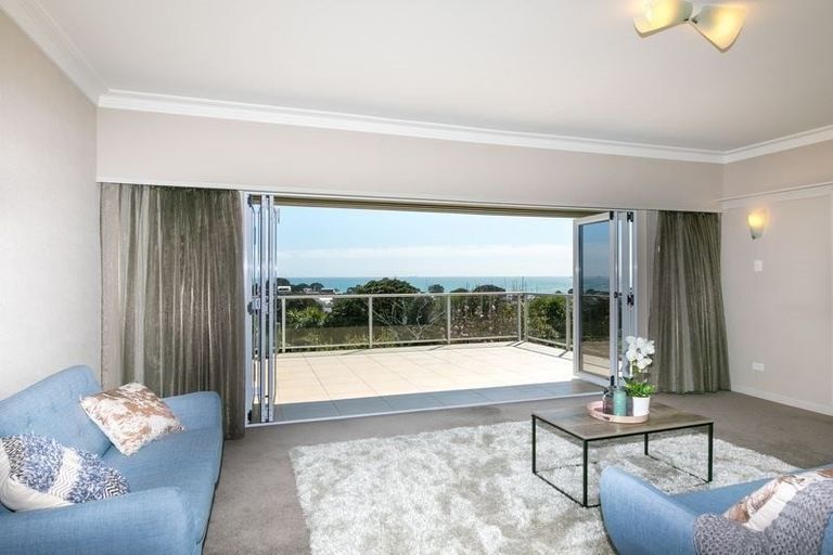 Photo of property in 374 Devon Street West, Lynmouth, New Plymouth, 4310