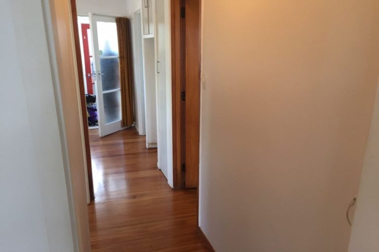 Photo of property in 32 Brentford Place, Manurewa, Auckland, 2102