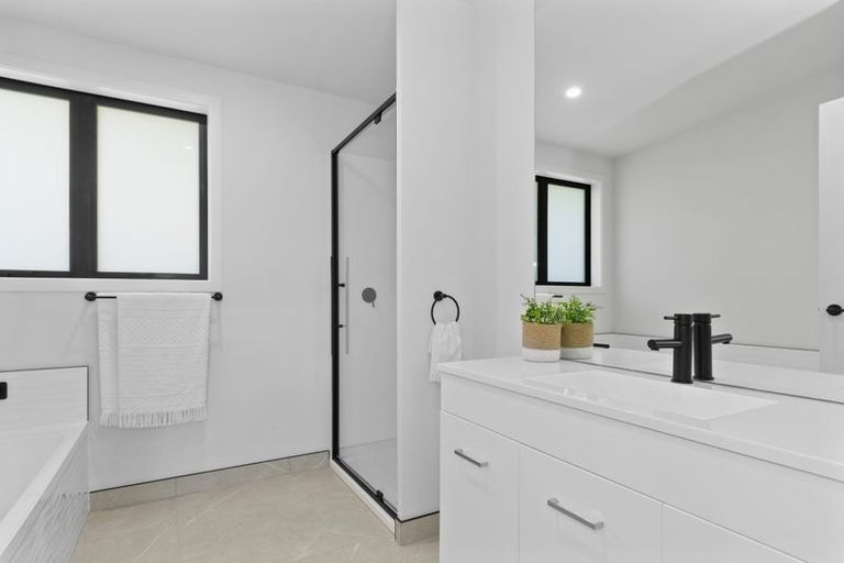 Photo of property in 297a Otumoetai Road, Otumoetai, Tauranga, 3110