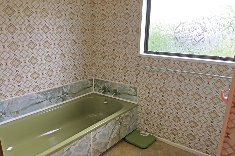 Photo of property in 1 Grove Avenue, Weston, Oamaru, 9401