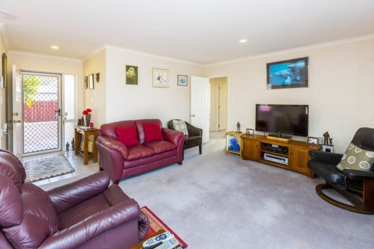Photo of property in 43a Sheridan Crescent, Trentham, Upper Hutt, 5018
