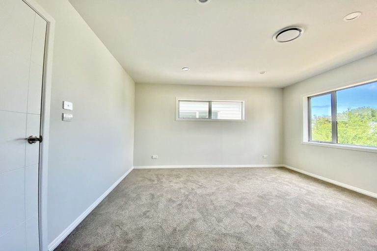Photo of property in 1b Surrey Street, Manurewa, Auckland, 2102