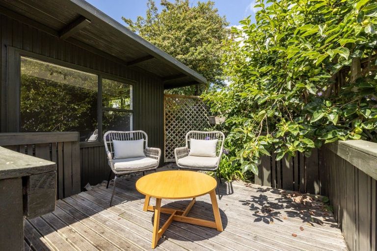 Photo of property in 31 Tauroa Road, Havelock North, 4130