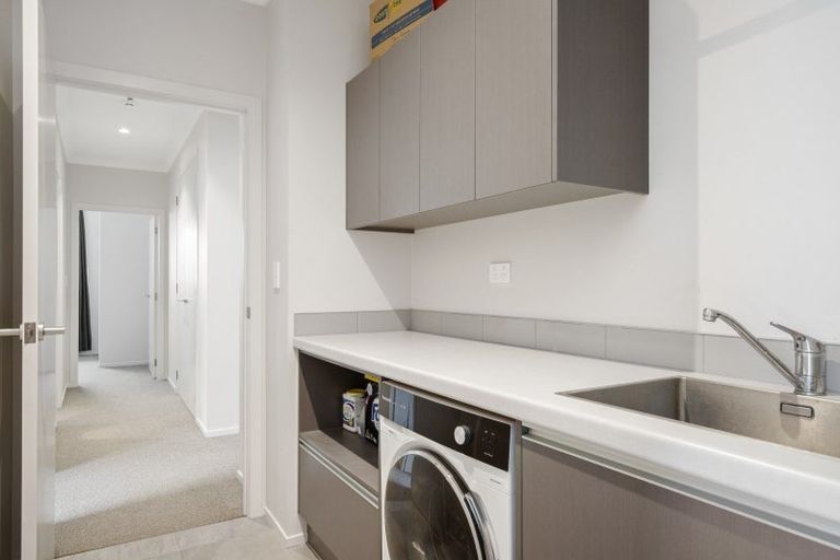 Photo of property in 12a Henry Curd Terrace, Pukekohe, 2120