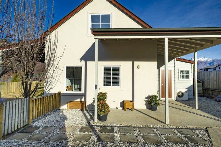 Photo of property in 107 Devon Street, Arrowtown, 9302