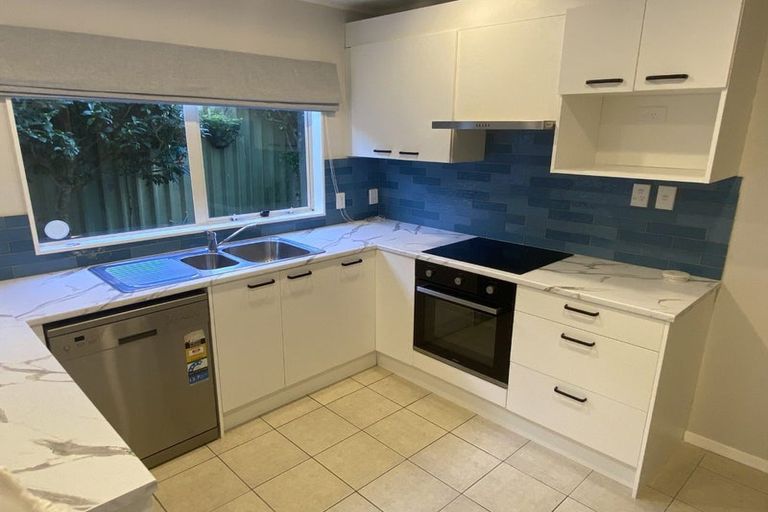 Photo of property in 51 Symonds Street, Onehunga, Auckland, 1061