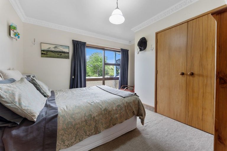 Photo of property in 2 Cassandra Street, Stratford, 4332