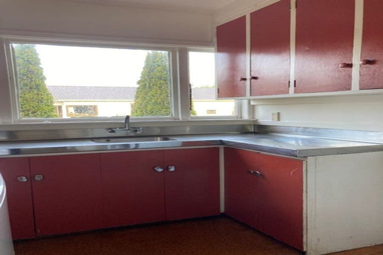 Photo of property in 124 Wairakei Road, Bryndwr, Christchurch, 8053