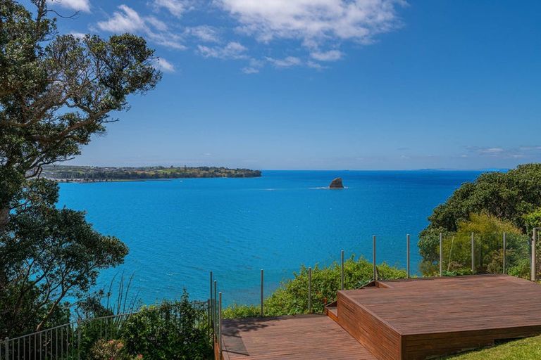 Photo of property in 89 Tiri Road, Tindalls Beach, Whangaparaoa, 0930