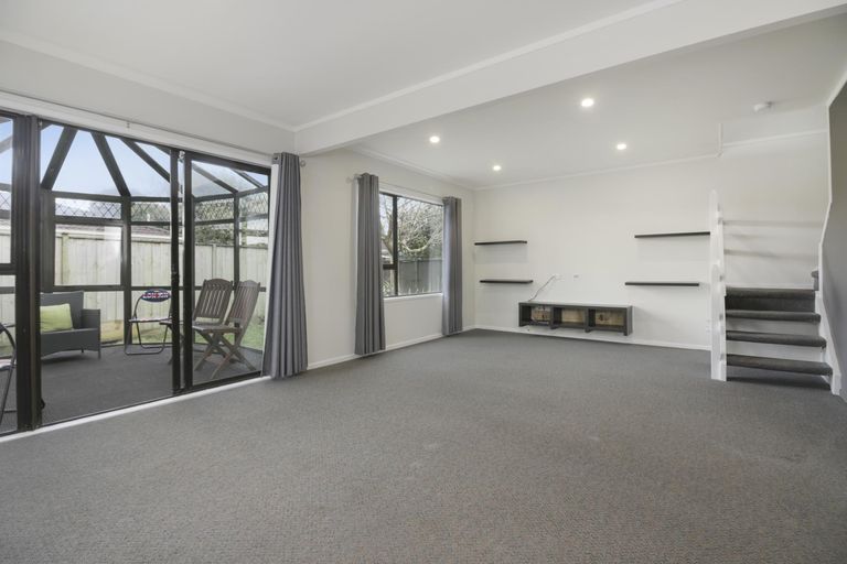 Photo of property in 12/61 Birdwood Avenue, Papatoetoe, Auckland, 2025