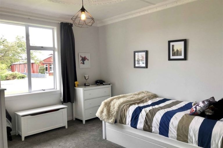 Photo of property in 19 Banks Street, Richmond, Invercargill, 9810