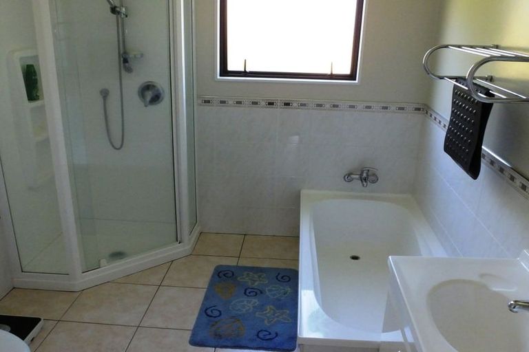 Photo of property in 13 Nielsen Gardens, Rototuna, Hamilton, 3210