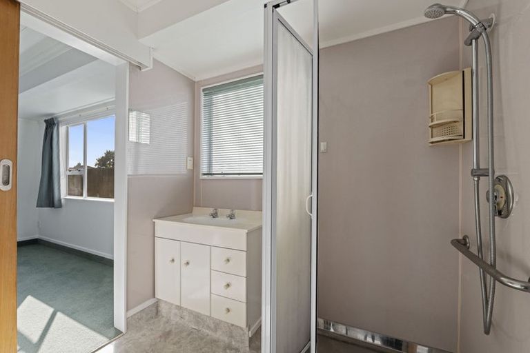 Photo of property in 2a Hamlet Street, Stratford, 4332