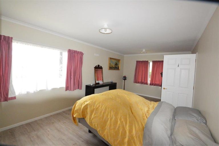 Property details for 75a Queen Street West, Levin, 5510