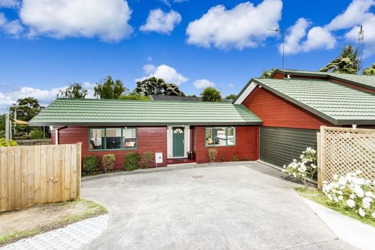 Photo of property in 3/129a Manuka Road, Bayview, Auckland, 0629
