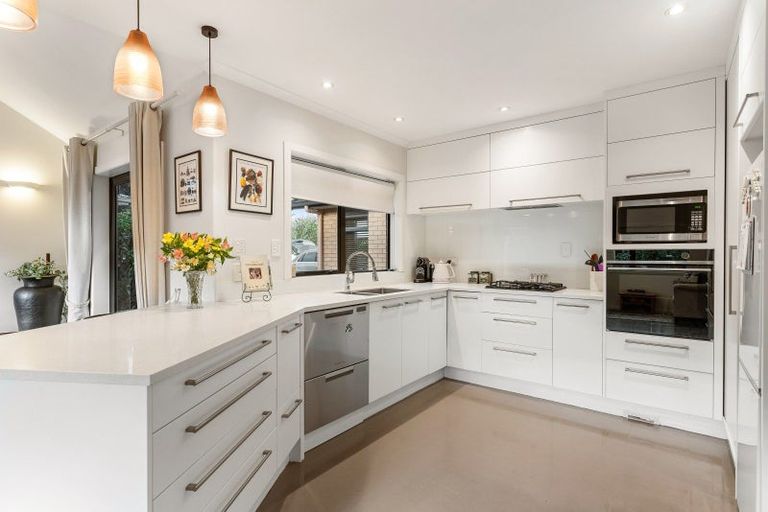 Photo of property in 9 Maldives Way, Papamoa Beach, Papamoa, 3118