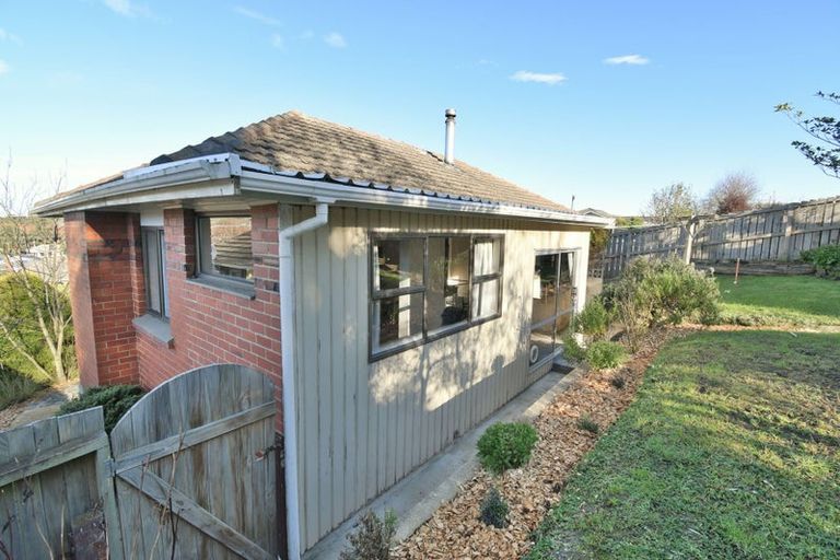 Photo of property in 303 Main South Road, Green Island, Dunedin, 9018