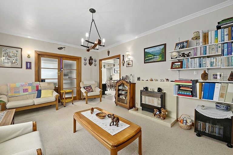 Photo of property in 162 Mcleod Street, Elderslea, Upper Hutt, 5018