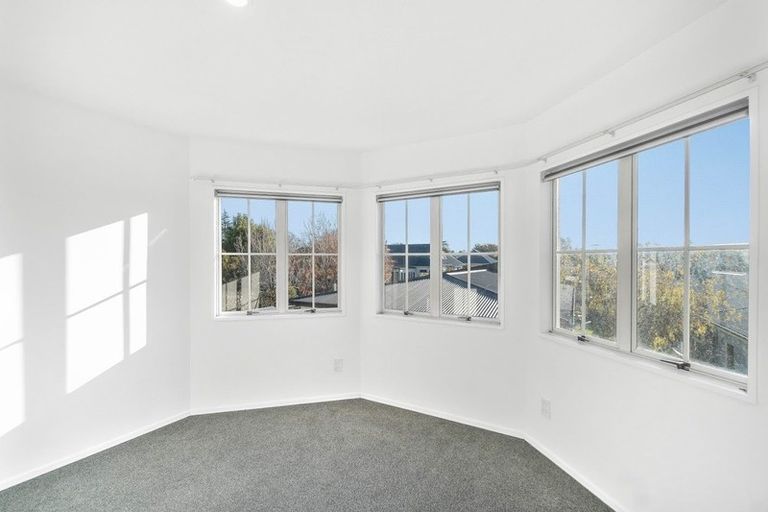 Photo of property in 2/53 Hamilton Avenue, Ilam, Christchurch, 8041