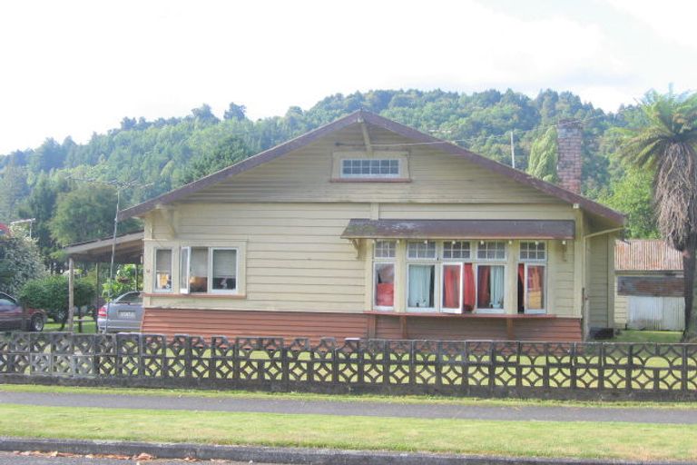 Photo of property in 14 Tumoana Street, Taumarunui, 3920