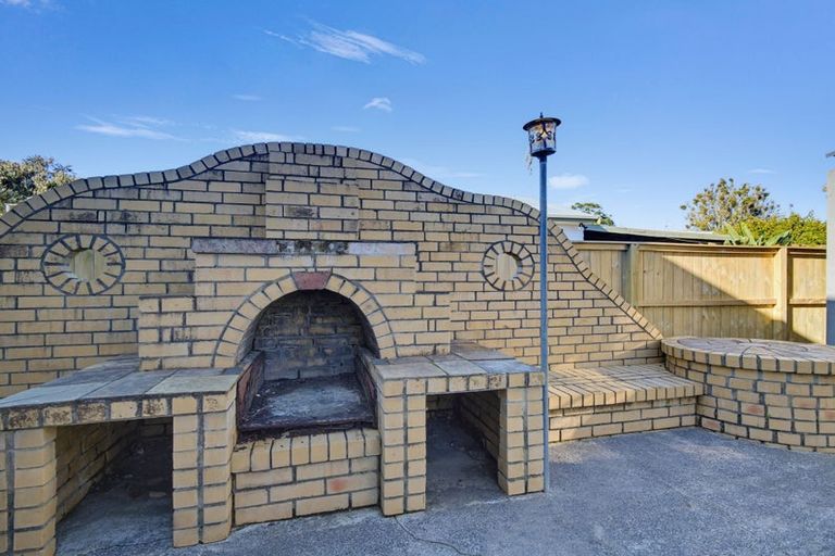 Photo of property in 223 Parkhurst Road, Parakai, 0830