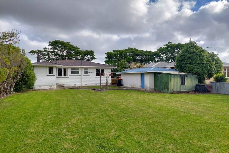Photo of property in 353 Ruahine Street, Terrace End, Palmerston North, 4410