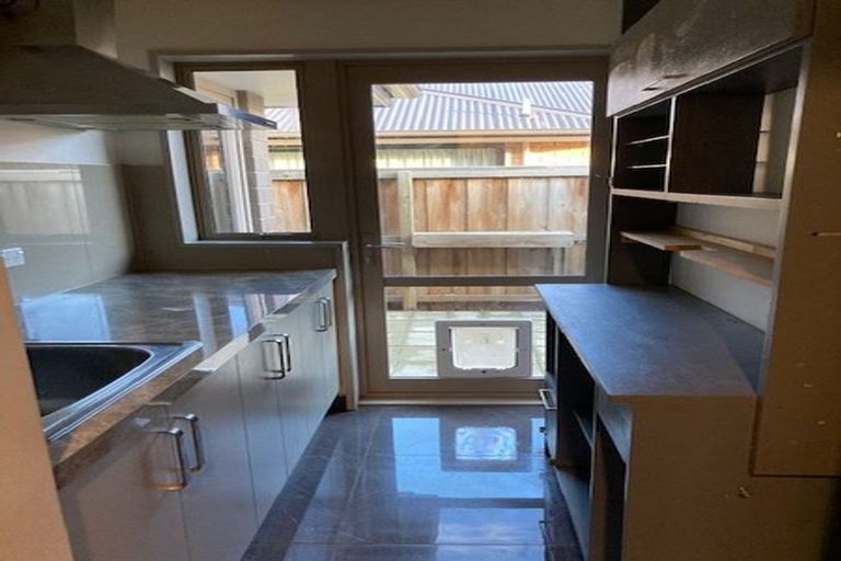 Photo of property in 1 Hartford Crescent, Rolleston, 7615