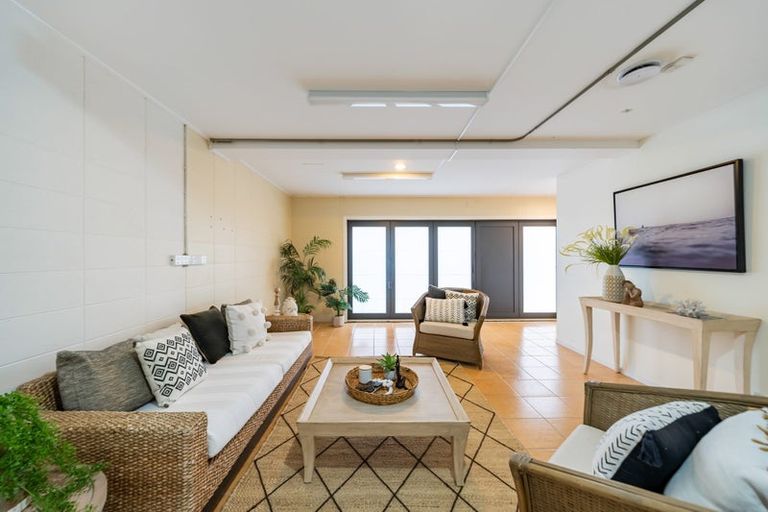 Photo of property in 422 Hutt Road, Alicetown, Lower Hutt, 5010