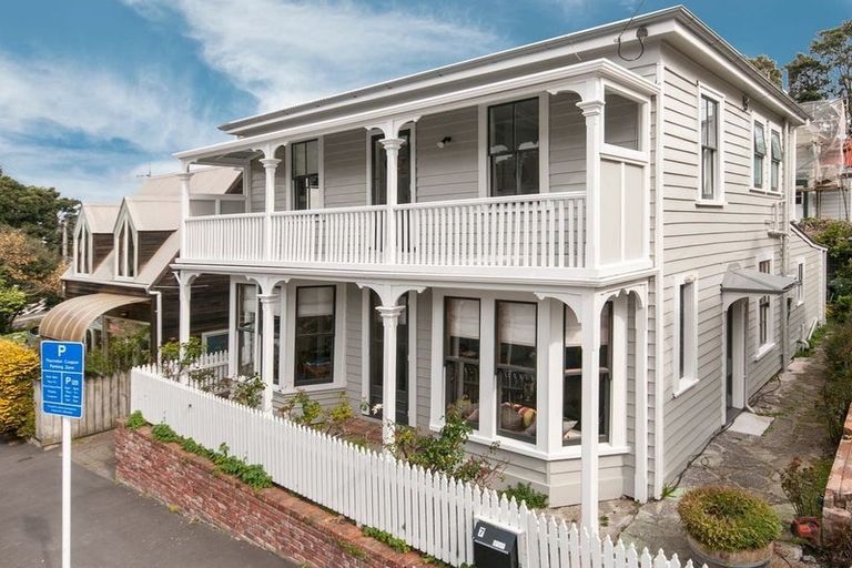 Photo of property in 7a Cottleville Terrace, Thorndon, Wellington, 6011