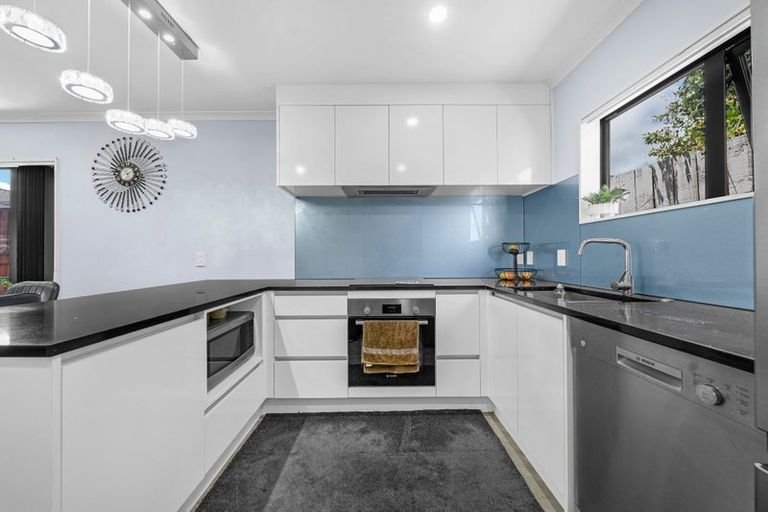 Photo of property in 162a Robertson Road, Mangere East, Auckland, 2024