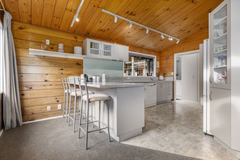 Photo of property in 10 Spey Place, Papakowhai, Porirua, 5024