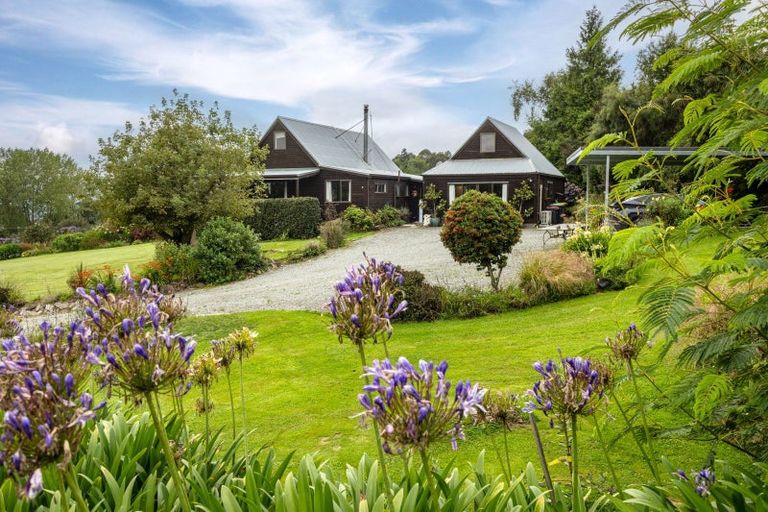 Photo of property in 33 Kalaugher Road, Geraldine Downs, Geraldine, 7991