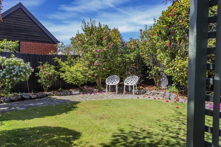 Photo of property in 7 Mclellan Place, Ilam, Christchurch, 8041