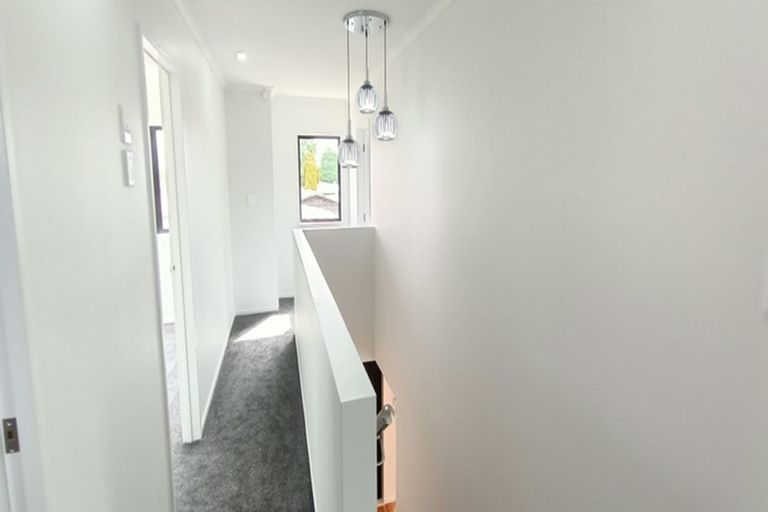 Photo of property in 8a Orion Street, Papakura, 2110