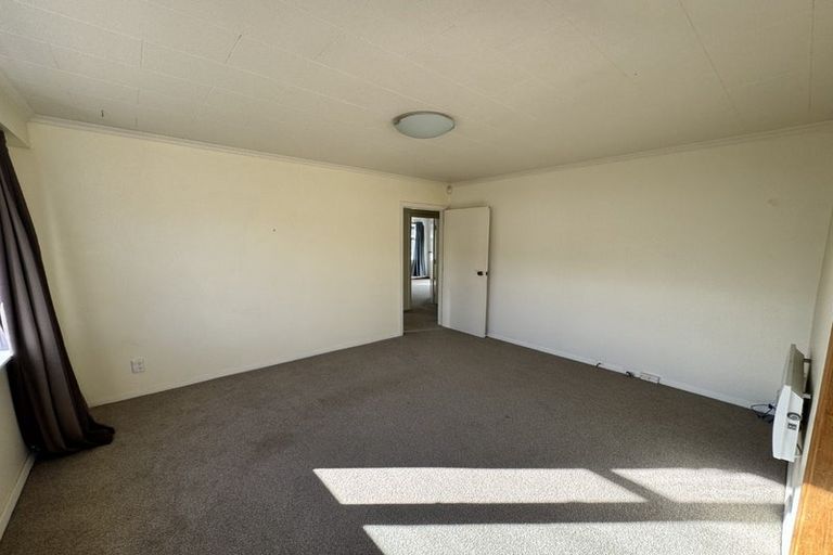 Photo of property in 53 Hyde Street, Wainuiomata, Lower Hutt, 5014