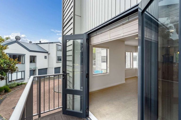 Photo of property in 39 Dovedale Place, Parnell, Auckland, 1010