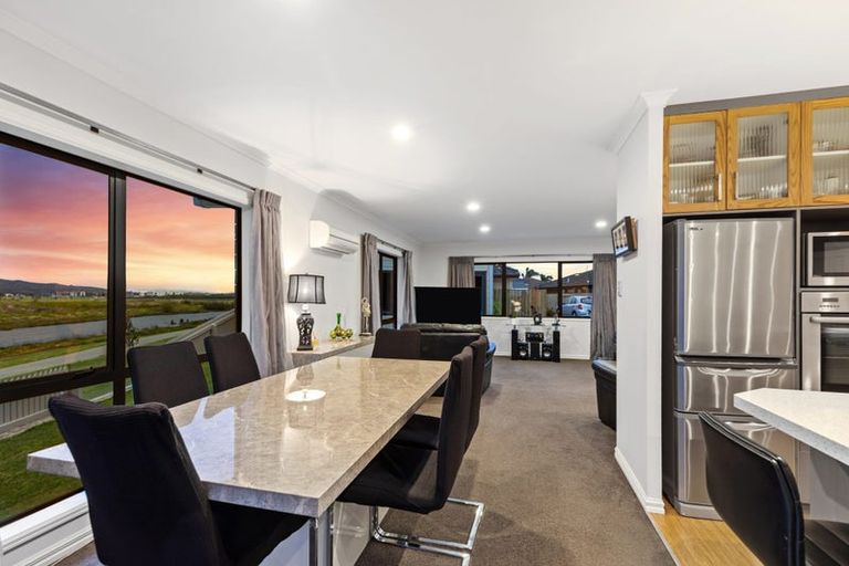 Photo of property in 34 Gibson Place, Papamoa Beach, Papamoa, 3118