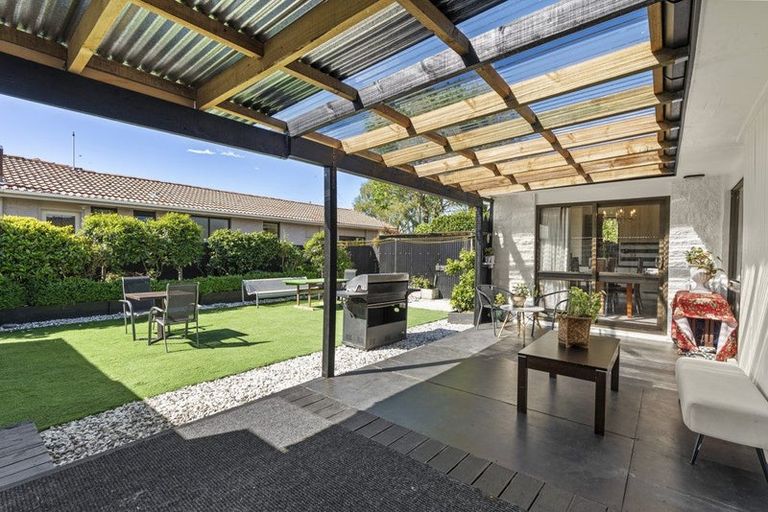 Photo of property in 20 O'halloran Drive, Halswell, Christchurch, 8025