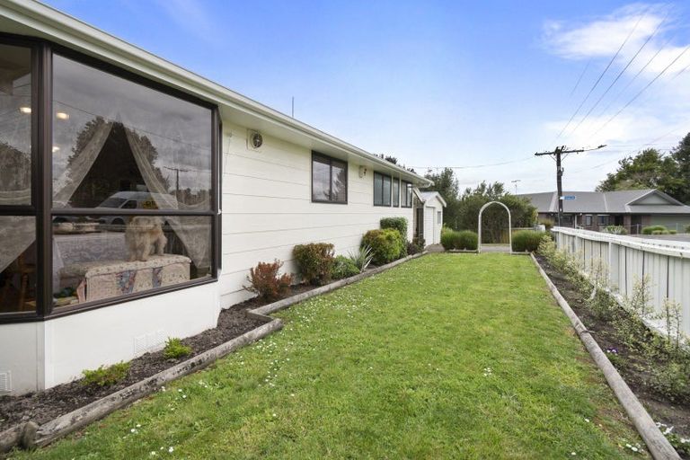 Photo of property in 4 Milne Street, Sanson, 4817
